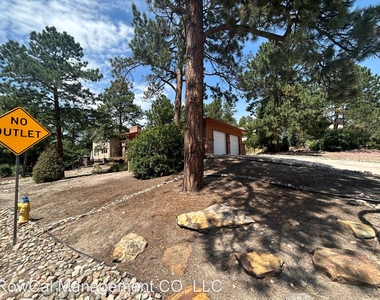 5910 Castlewood Lane - Photo Thumbnail 2