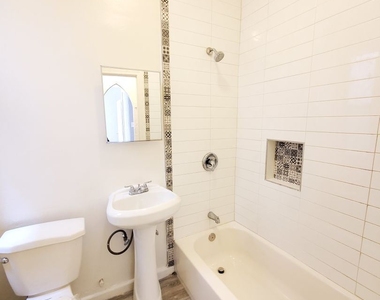 542 N. Alexandria - Photo Thumbnail 10