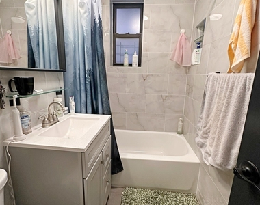 149 Marine Avenue - Photo Thumbnail 11
