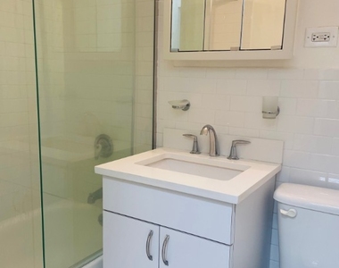 401 East 88th Street - Photo Thumbnail 6