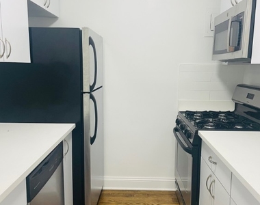 401 East 88th Street - Photo Thumbnail 5
