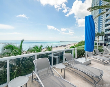 17201 Collins Ave - Photo Thumbnail 25