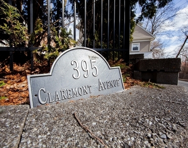 395 Claremont Ave - Photo Thumbnail 10