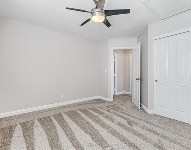 2704 Grafton Court - Photo Thumbnail 40