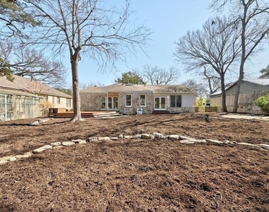 1102  Garner Ave - Photo Thumbnail 23