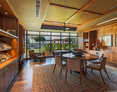 1555 Kapiolani Boulevard - Photo Thumbnail 15