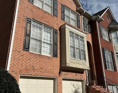 1296 Dunwoody Cove - Photo Thumbnail 1