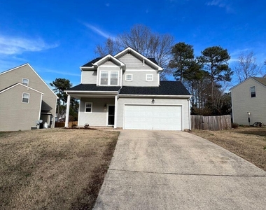 4709 Landover Dale Drive - Photo Thumbnail 2