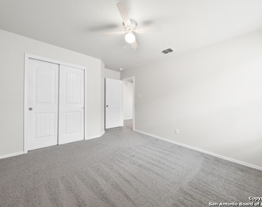 2858 Lindenwood Run - Photo Thumbnail 9