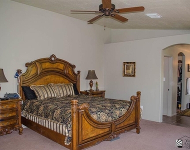 6093 E 46 Ln - Photo Thumbnail 6