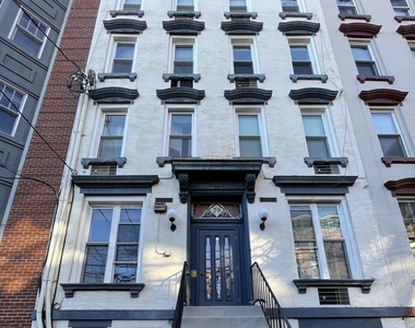 79 Garden St - Photo Thumbnail 1