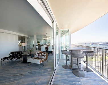 700 E Ocean Boulevard - Photo Thumbnail 40