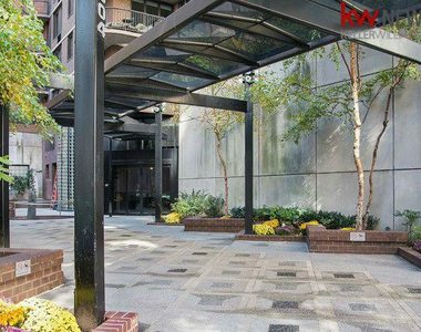 304 East 65th Street - Photo Thumbnail 6