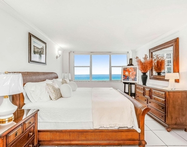 3180 S Ocean Dr - Photo Thumbnail 10