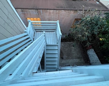 269 San Carlos St - Photo Thumbnail 14