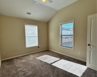 2260 Oakland Downs Way - Photo Thumbnail 22