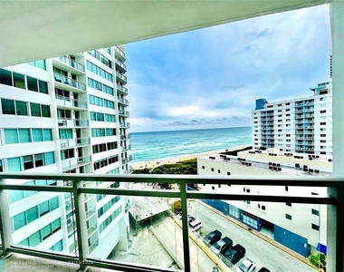 7135 Collins Ave - Photo Thumbnail 5