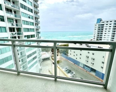 7135 Collins Ave - Photo Thumbnail 4