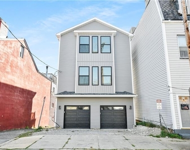 4728 Lorigan Street - Photo Thumbnail 1