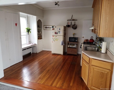 887 Hanover Road - Photo Thumbnail 5
