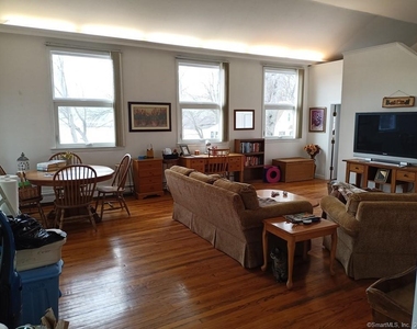 887 Hanover Road - Photo Thumbnail 2
