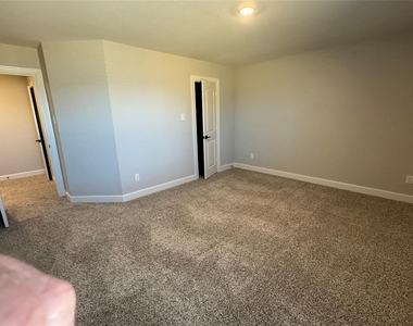 816 Boyer Court - Photo Thumbnail 18