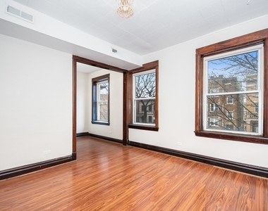 2225 W Wilson Avenue - Photo Thumbnail 6