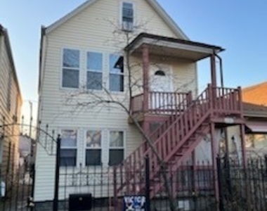 4102 S Maplewood Avenue - Photo Thumbnail 0