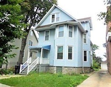 3926 W Byron Street - Photo Thumbnail 0