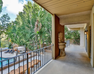 14839 Valley Vista Blvd - Photo Thumbnail 4