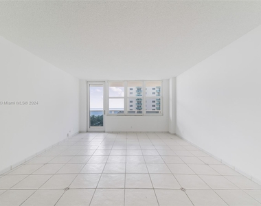 3725 S Ocean Dr - Photo Thumbnail 15