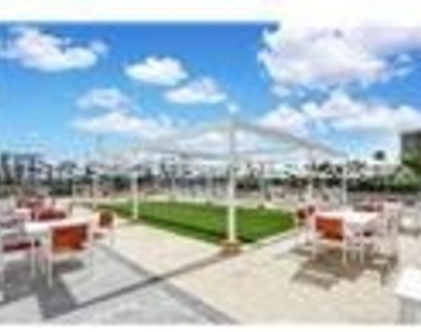 18031 Biscayne Blvd - Photo Thumbnail 21