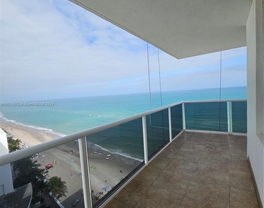 3725 S Ocean Dr - Photo Thumbnail 3