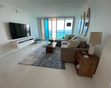 2501 S Ocean Dr - Photo Thumbnail 5