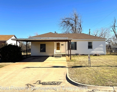 3041 Se 18th Pl - Photo Thumbnail 0