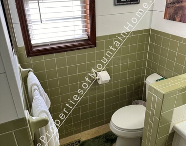 1414 Carroll St - Photo Thumbnail 7