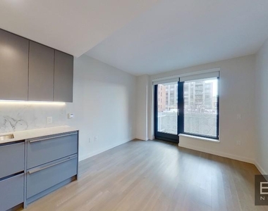 515 East 86th Street - Photo Thumbnail 10