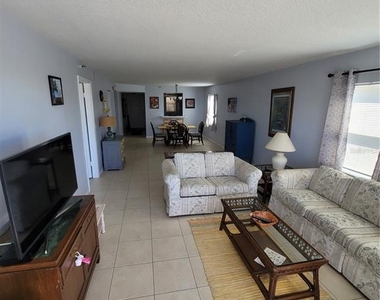 14401 Gulf Boulevard - Photo Thumbnail 6