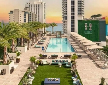 4010 S Ocean Dr - Photo Thumbnail 0