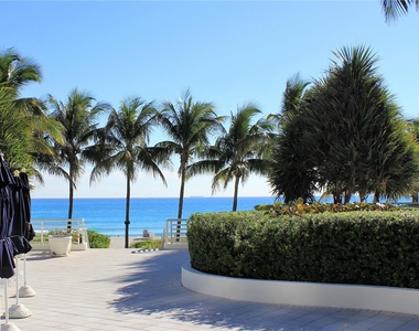 5161 Collins Ave - Photo Thumbnail 26