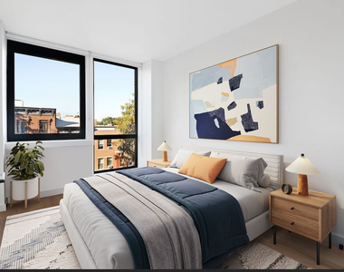 654 Madison Street - Photo Thumbnail 3