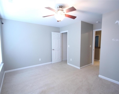 410 Briarcommons Drive - Photo Thumbnail 5