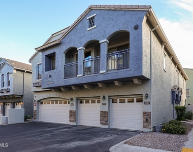 2401 E Rio Salado Parkway - Photo Thumbnail 0