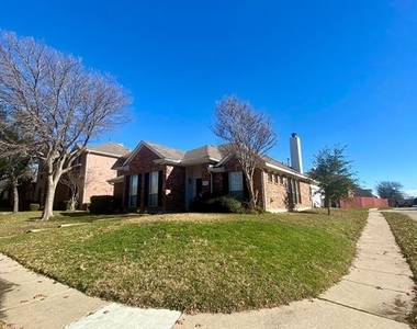 6600 Richmond Drive - Photo Thumbnail 3