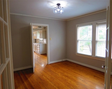 5944 Morningside Avenue - Photo Thumbnail 13