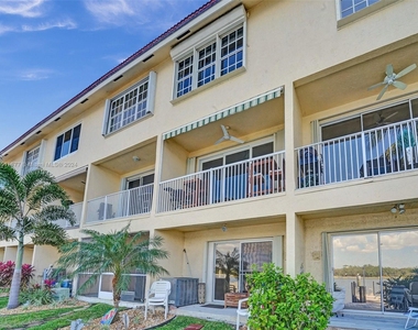 4212 N Ocean Dr - Photo Thumbnail 99