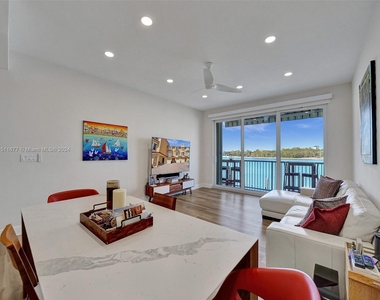 4212 N Ocean Dr - Photo Thumbnail 52