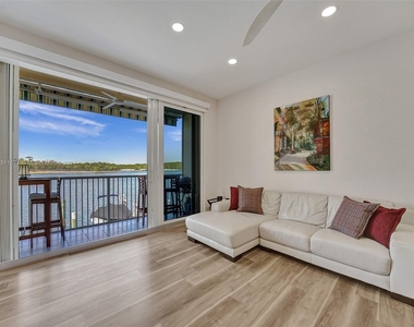 4212 N Ocean Dr - Photo Thumbnail 67