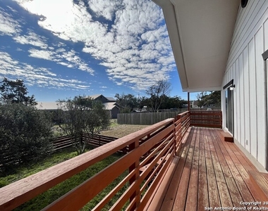 1218 Cedar Grove Trail - Photo Thumbnail 23