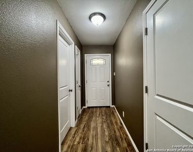 1218 Cedar Grove Trail - Photo Thumbnail 22